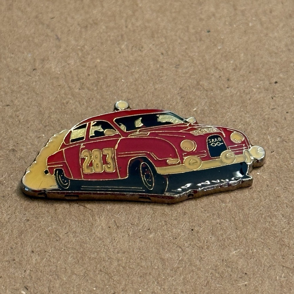 Saab 96 283 Erik Carlsson Gunnar Palm 1963 Monte Carlo Rally Car Lapel Pin VTG